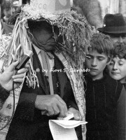 Santa Croce del Sannio (BN), 1976, Rappresentazione Carnevalesca: La Pace.