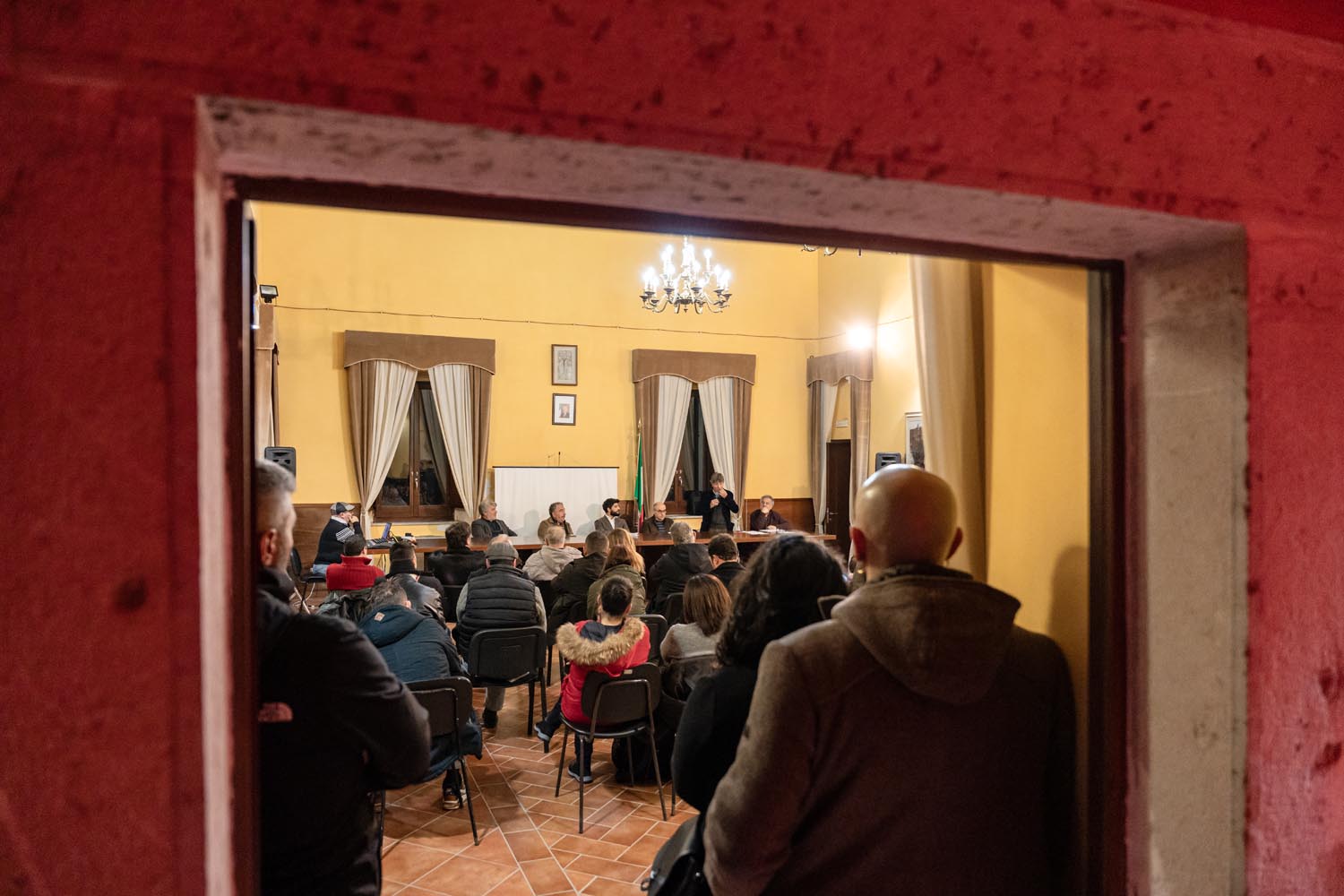 Tracce 11 gennaio 2025 |  Santa Croce del Sannio | Aula consiliare del Comune