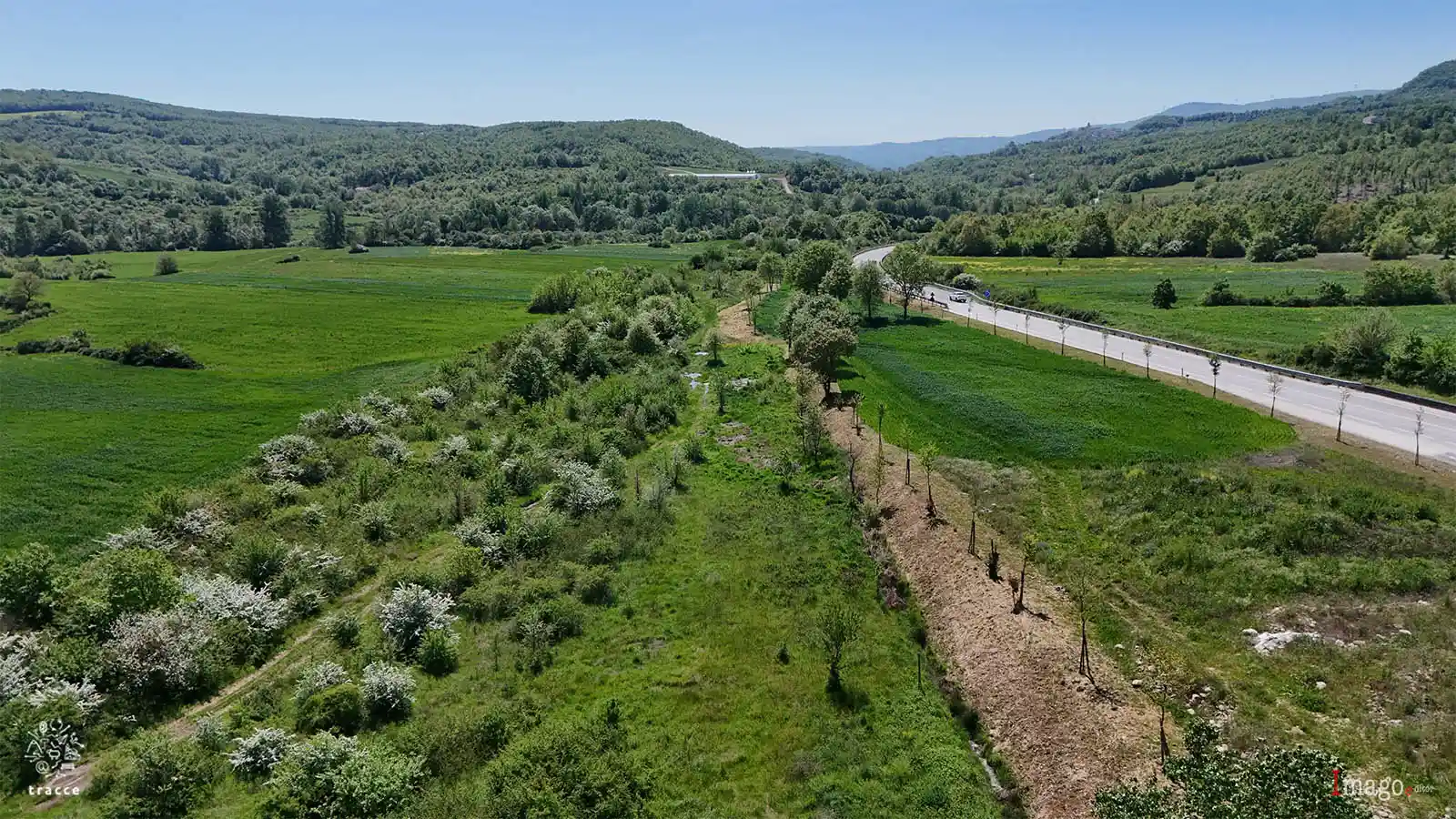 Il territorio attraversato dal tratturo si sviluppa parallelamente alla Strada Statale 87 Sannitica, conservando ancora oggi tracce evidenti dell’antico percorso della transumanza.