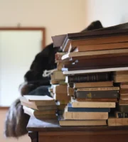 Tracce | Biblioteca Comunale di Santa Croce del Sannio | Stato dei libri a inizio dei lavori